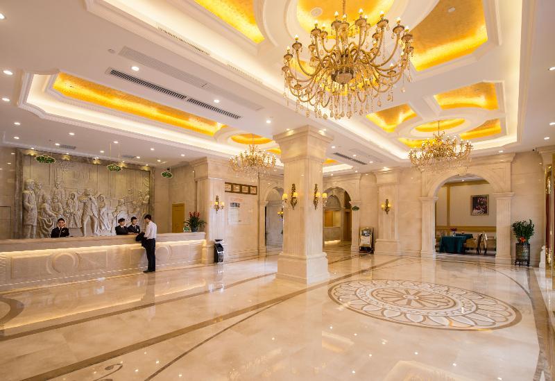 Hotel Vienna Hongqiao National Exhibition
